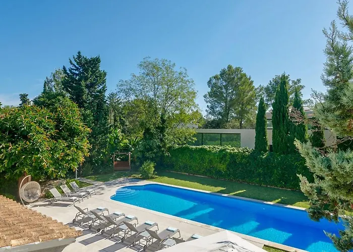 Font Вилла Польенса